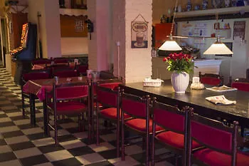 Отель Amsterdam Fauquemont