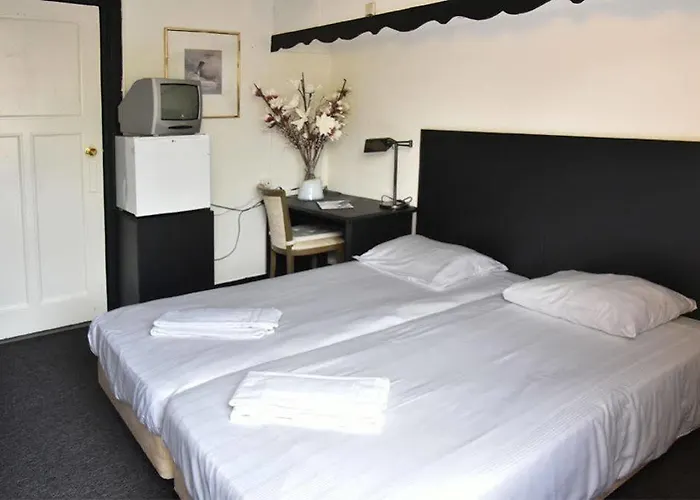 Amsterdam Fauquemont 2* Valkenburg aan de Geul