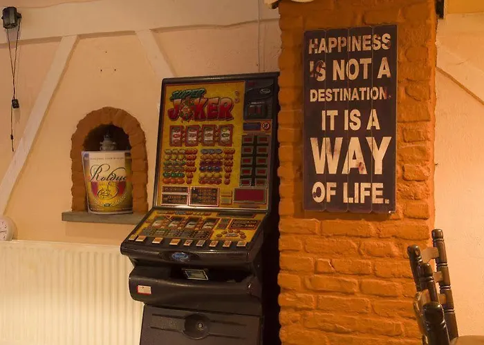 Hotel Amsterdam Fauquemont 2*